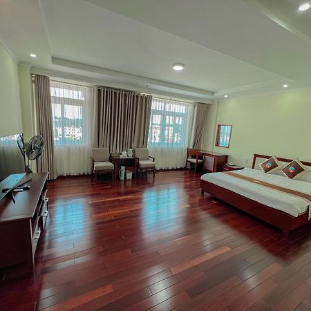 Hotel Khach San Doan 198 Da Lat Khu Chi Lăng Zewnętrze zdjęcie