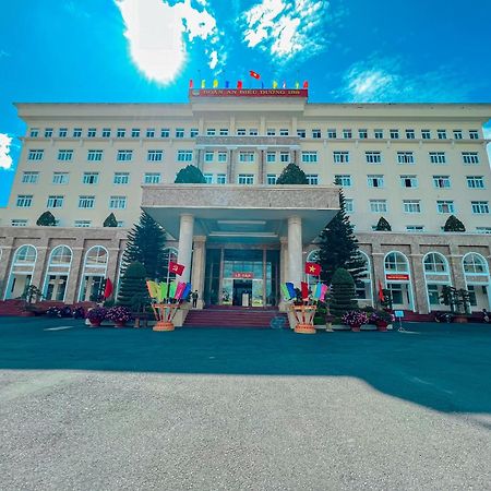 Hotel Khach San Doan 198 Da Lat Khu Chi Lăng Zewnętrze zdjęcie